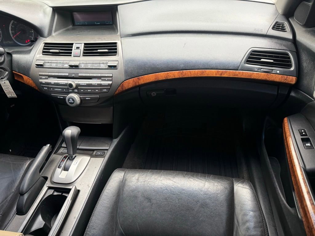 Used 2011 Honda Accord EX-L image 10