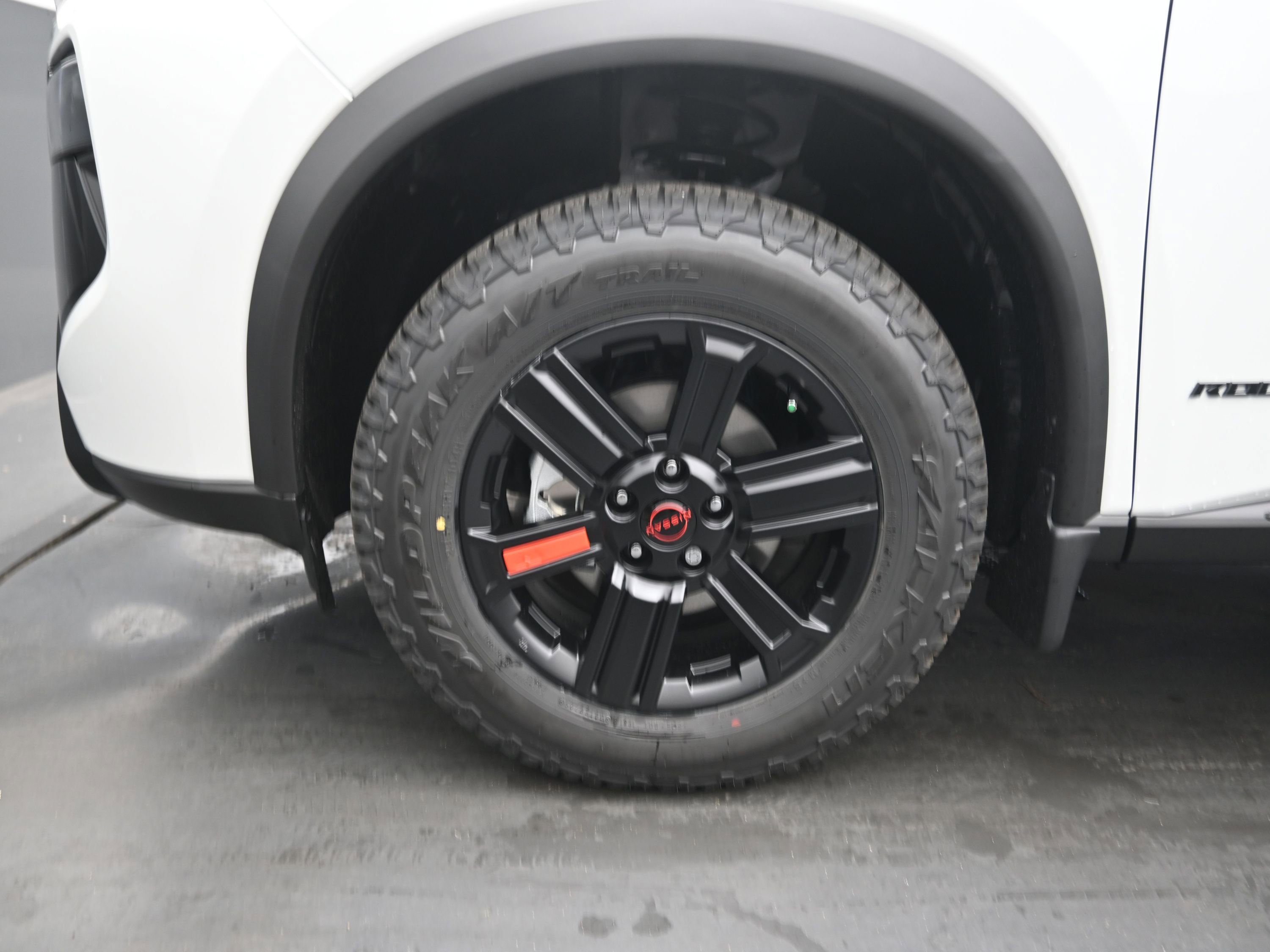 New 2026 Nissan Rogue SV image 9