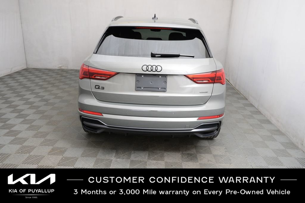 Used 2022 Audi Q3 2.0T Premium AWD/4WD image 6