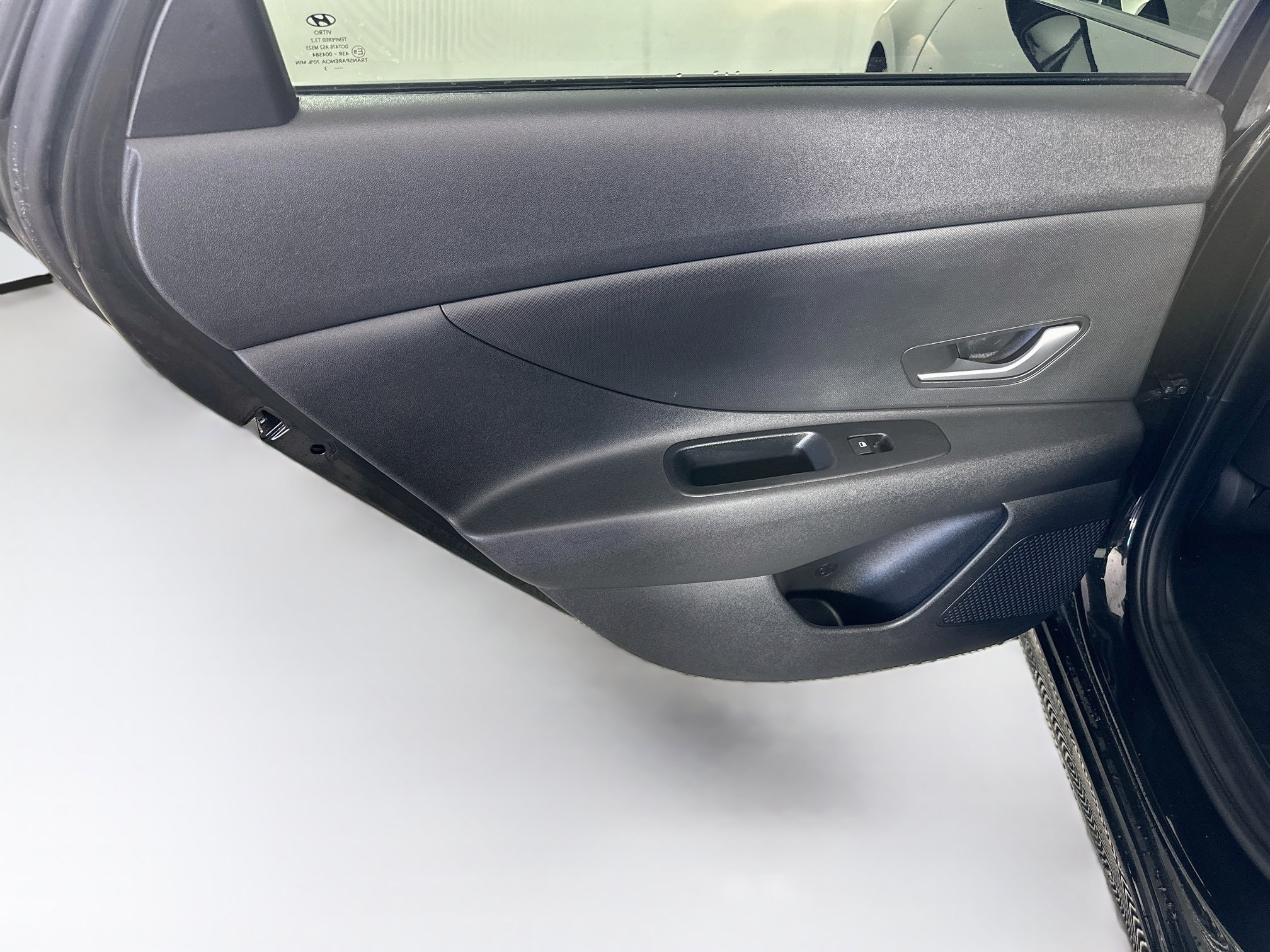 Used 2023 Hyundai Elantra SEL w/ Preferred Accessory Package FWD image 26