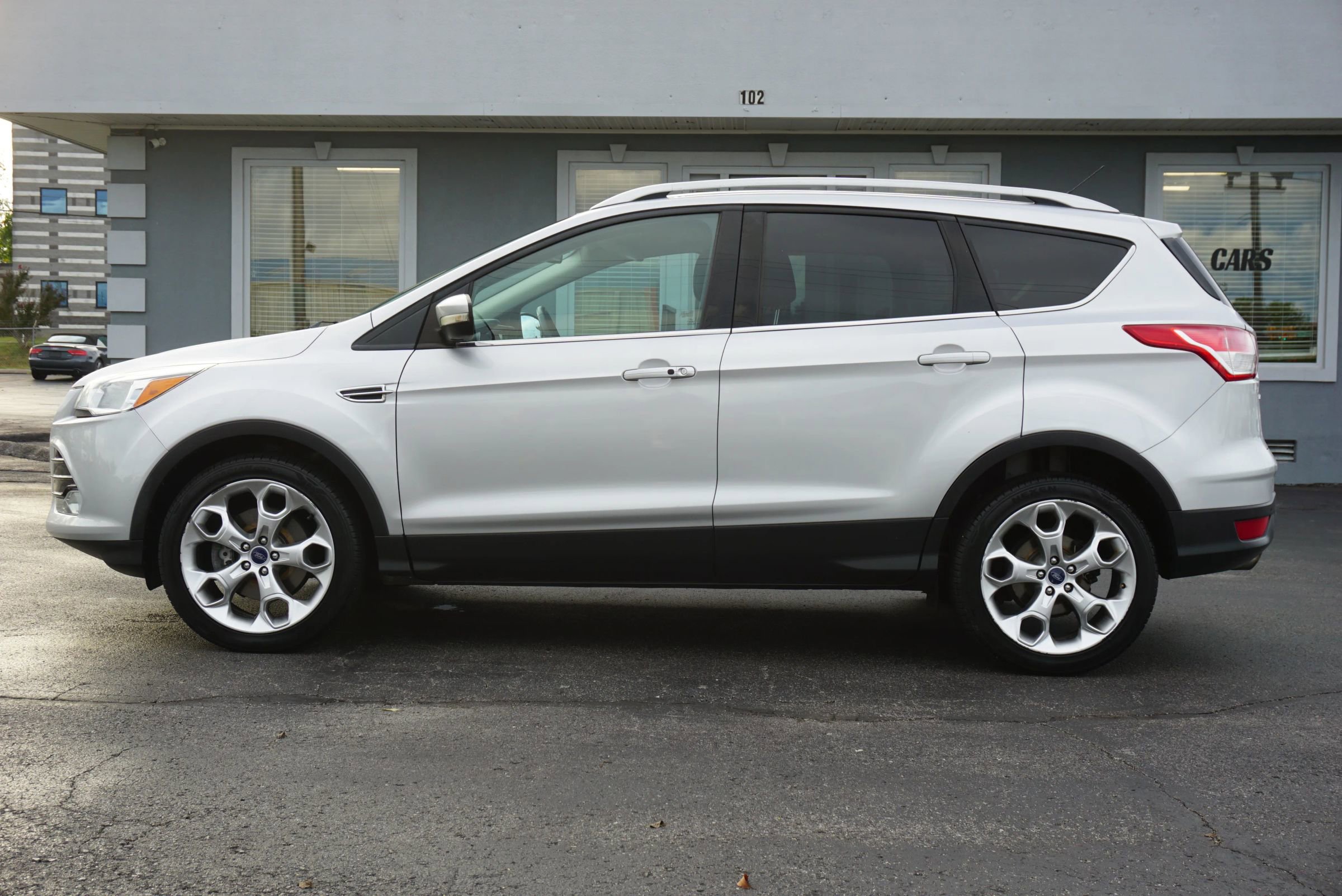 Used 2014 Ford Escape Titanium image 8