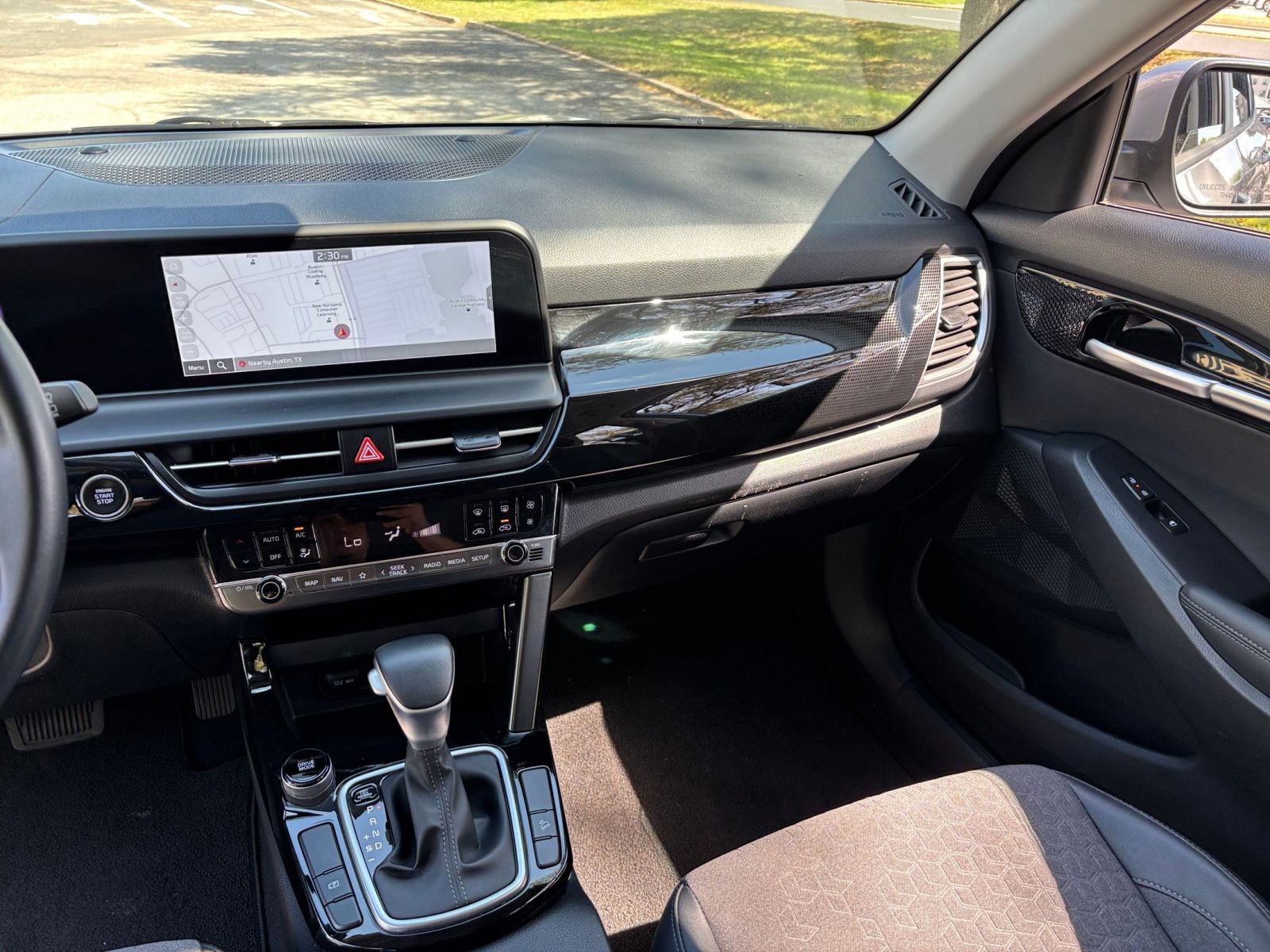 Used 2025 Kia Seltos S image 30