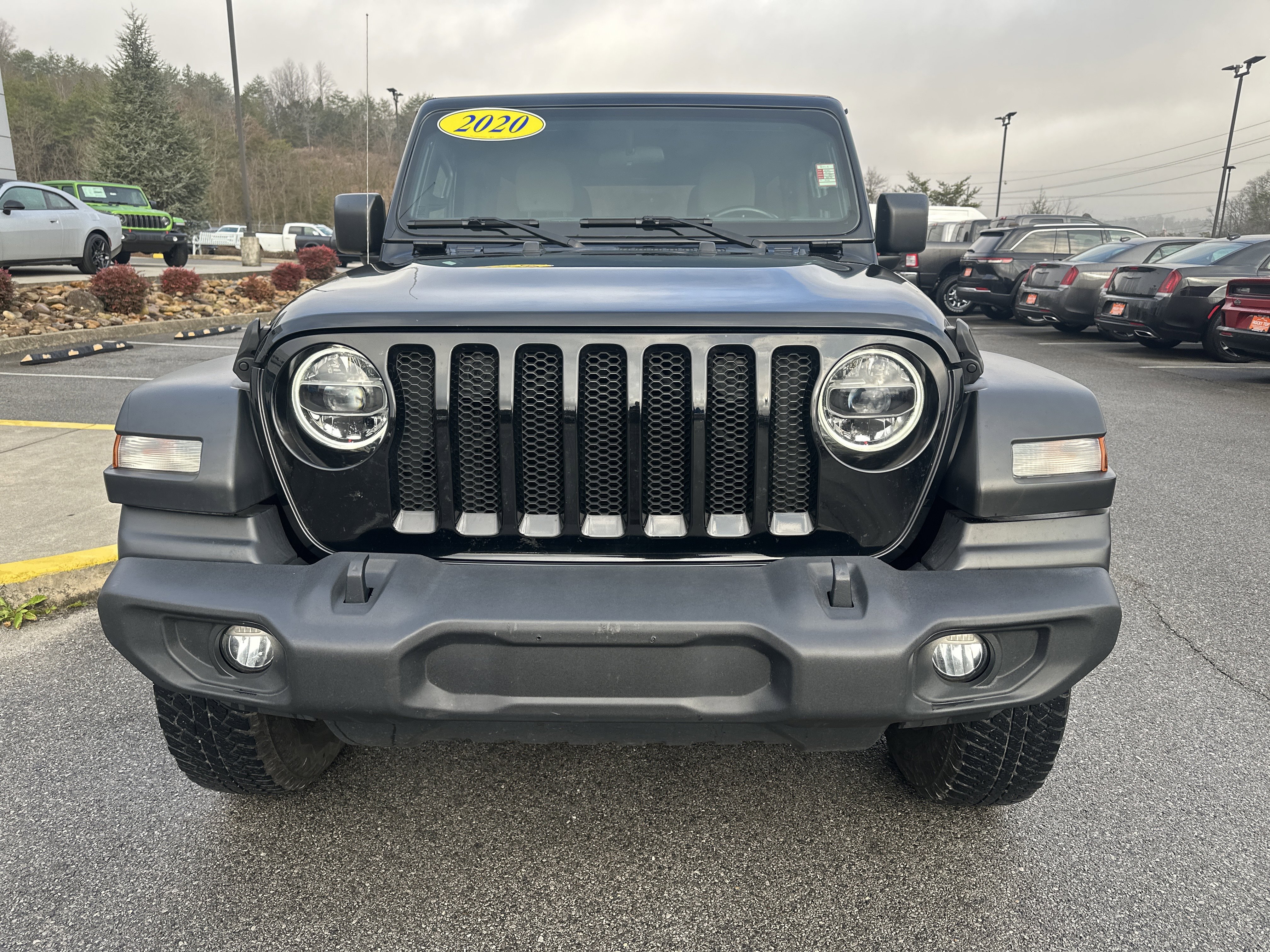Used 2020 Jeep Wrangler Unlimited Sport image 3