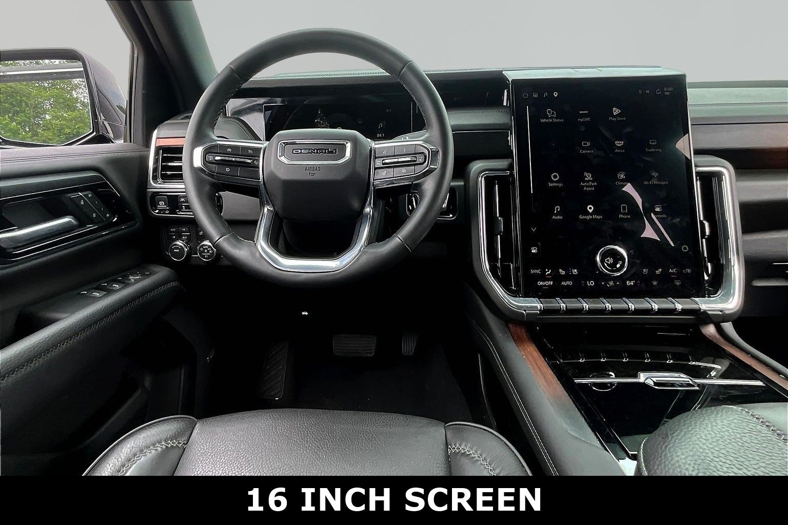 Used 2025 GMC Yukon XL Denali AWD/4WD image 3