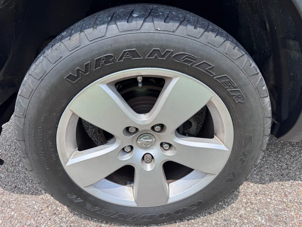 Used 2009 Dodge Ram 1500 Truck SLT w/ Popular Equipment Group image 19