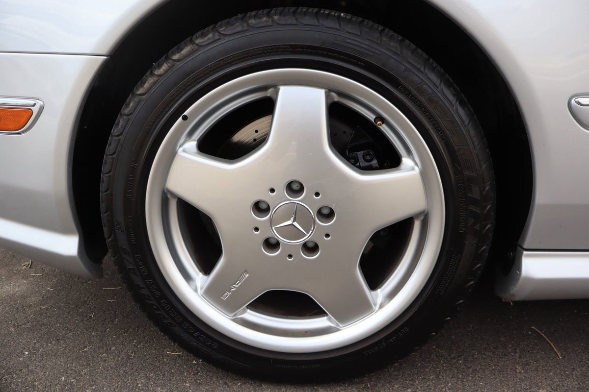 Used 2002 Mercedes-Benz CL 55 AMG image 39