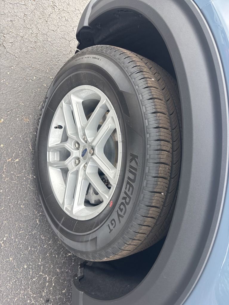 New 2026 Ford Explorer Active w/ Active Comfort Package image 16