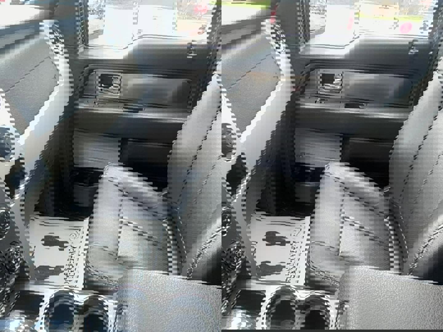 Used 2014 Ford F150 FX4 w/ Equipment Group 402A Luxury image 34