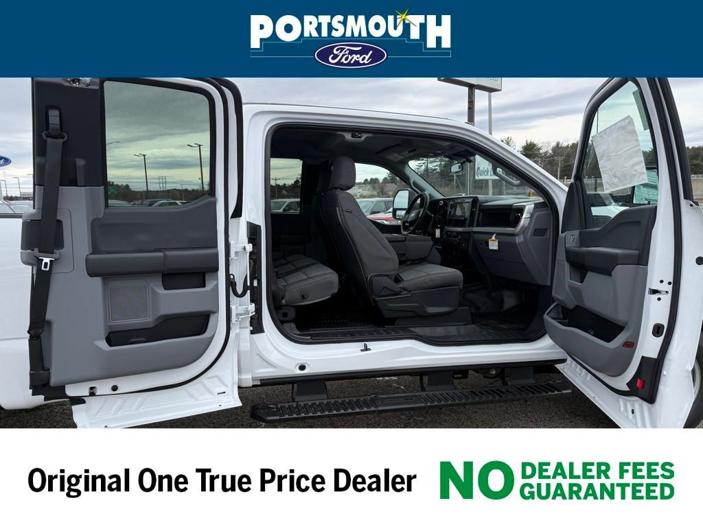 New 2026 Ford F250 XL w/ FX4 Off-Road Package image 17