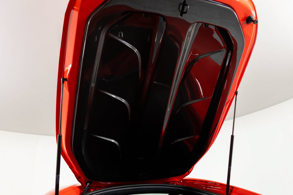 Used 2023 Ferrari 812 Competizione RWD image 15