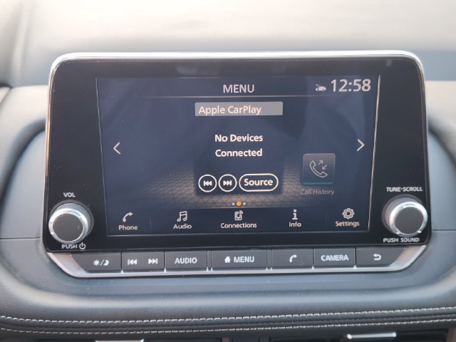 Used 2024 Nissan Rogue SV FWD image 12
