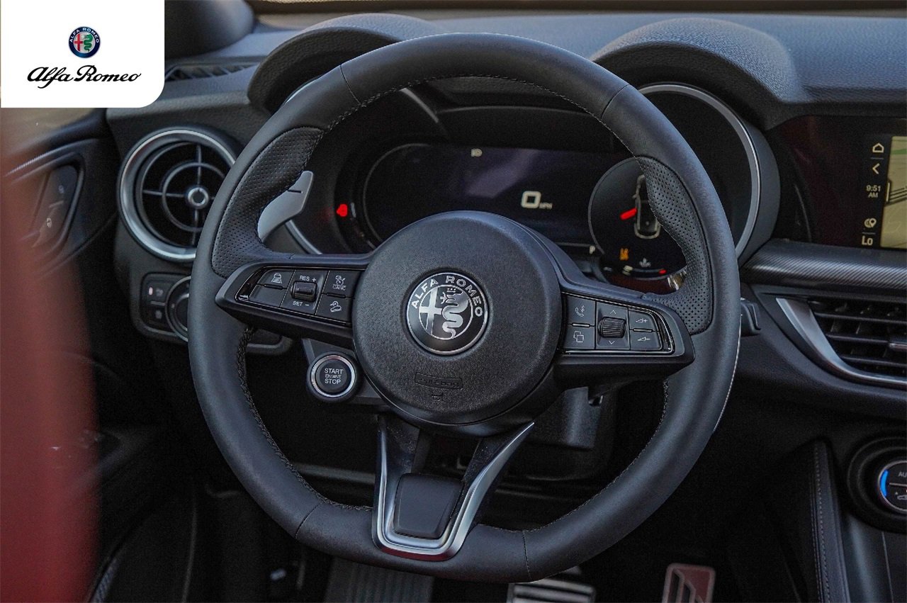New 2025 Alfa Romeo Stelvio Sprint w/ Veloce Package image 22