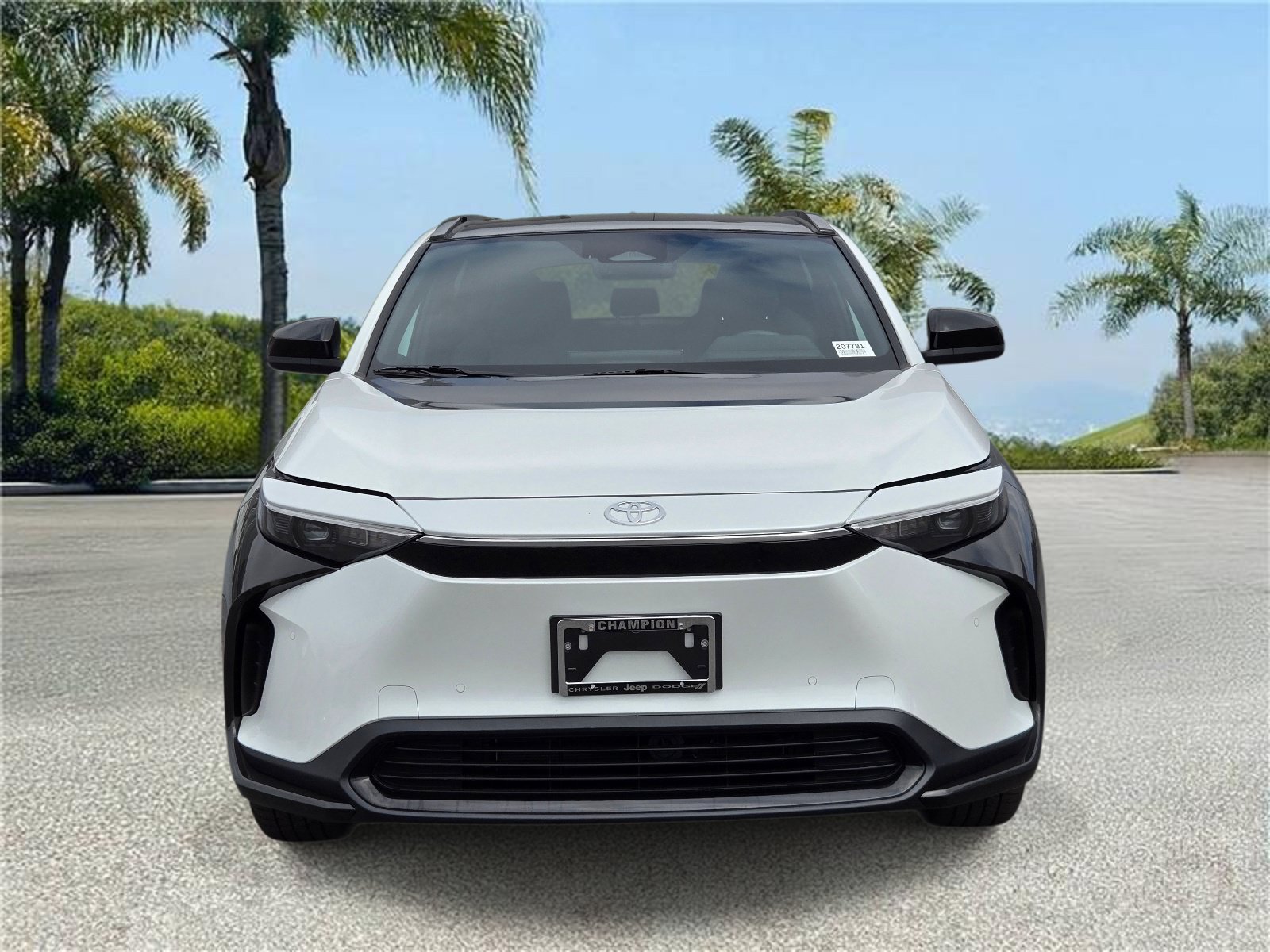 Used 2025 Toyota bZ4X FWD w/ Weather Package image 3