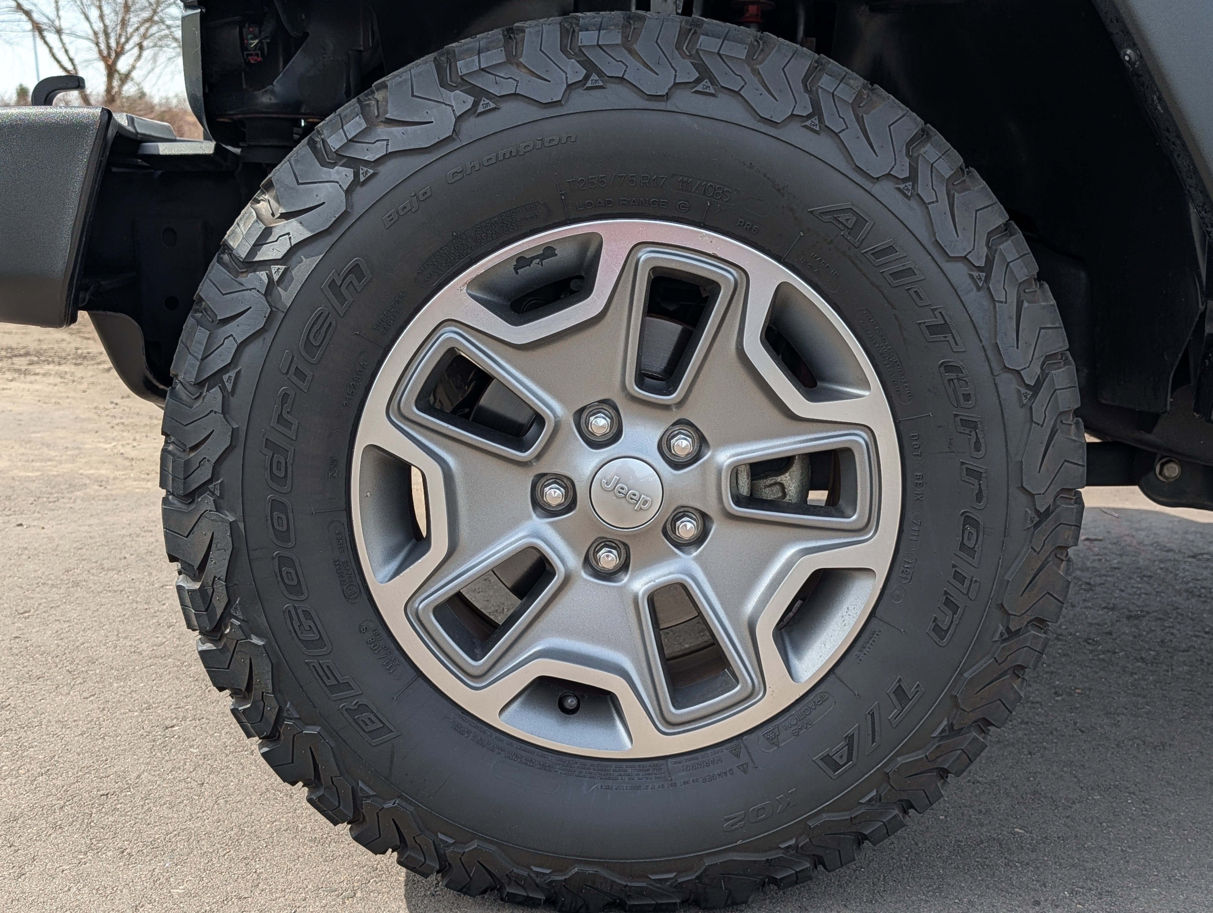 Used 2016 Jeep Wrangler Rubicon w/ Power Convenience Group AWD/4WD image 17
