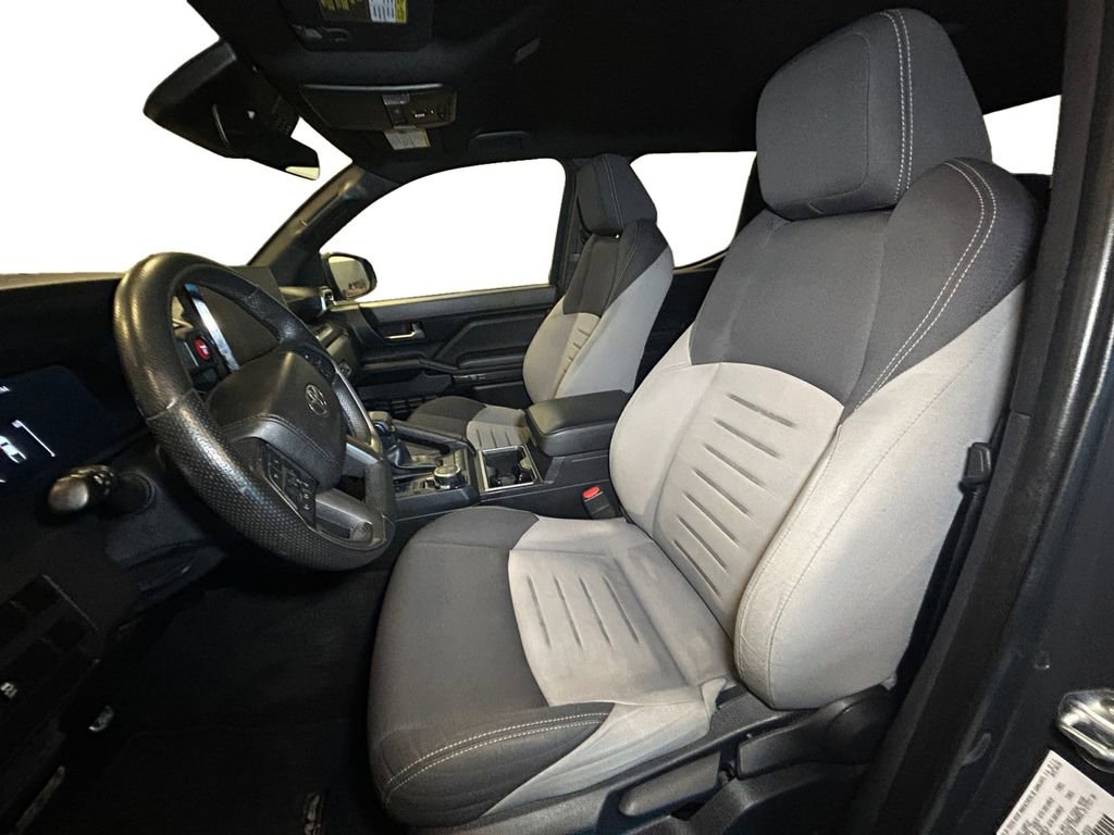 Used 2024 Toyota Tacoma SR5 image 9