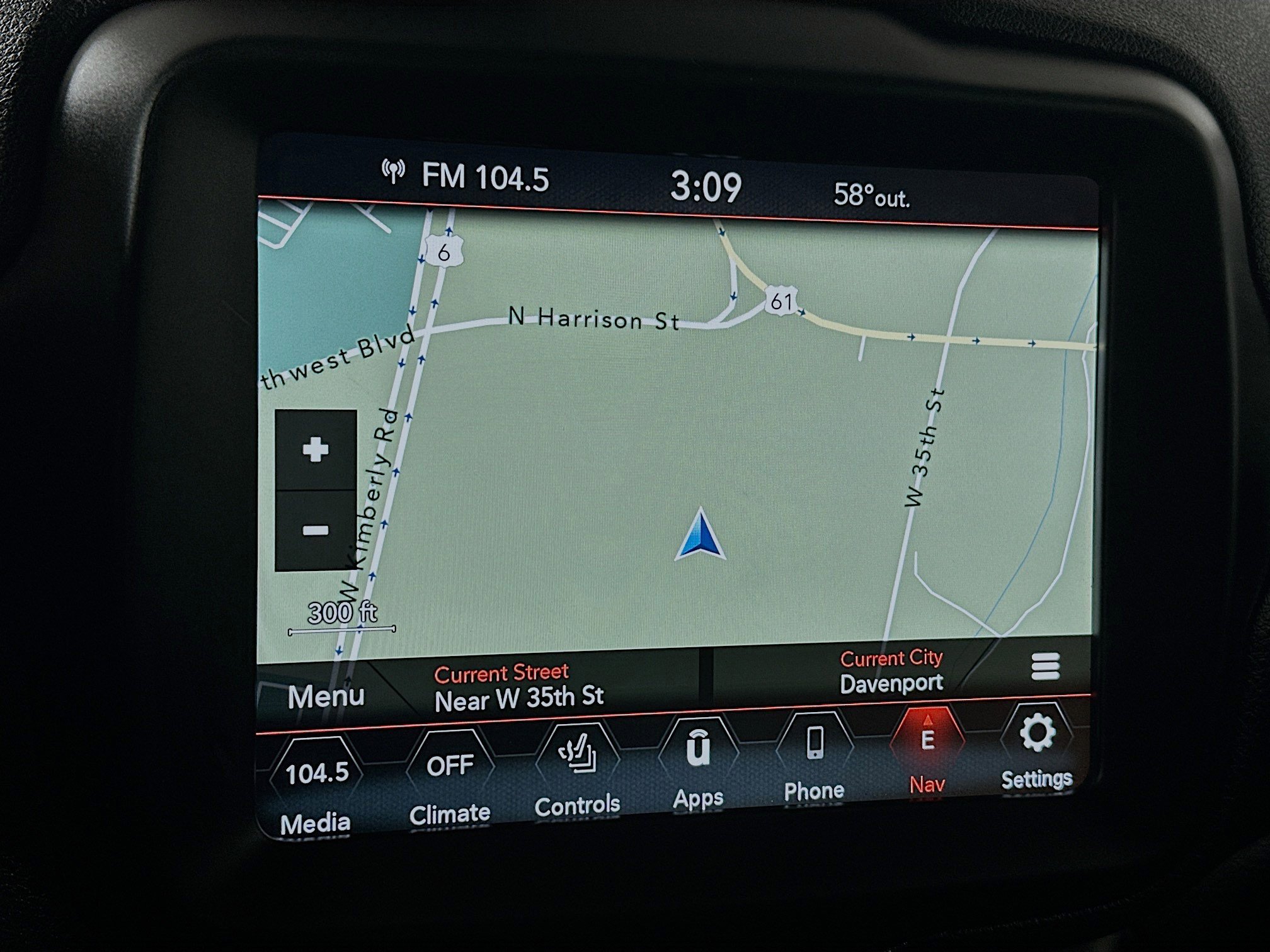 Used 2022 Jeep Renegade Latitude w/ Convenience Group image 13