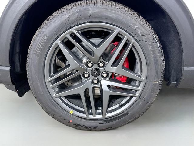 New 2026 Ford Explorer ST w/ Sun And Sound Package image 34