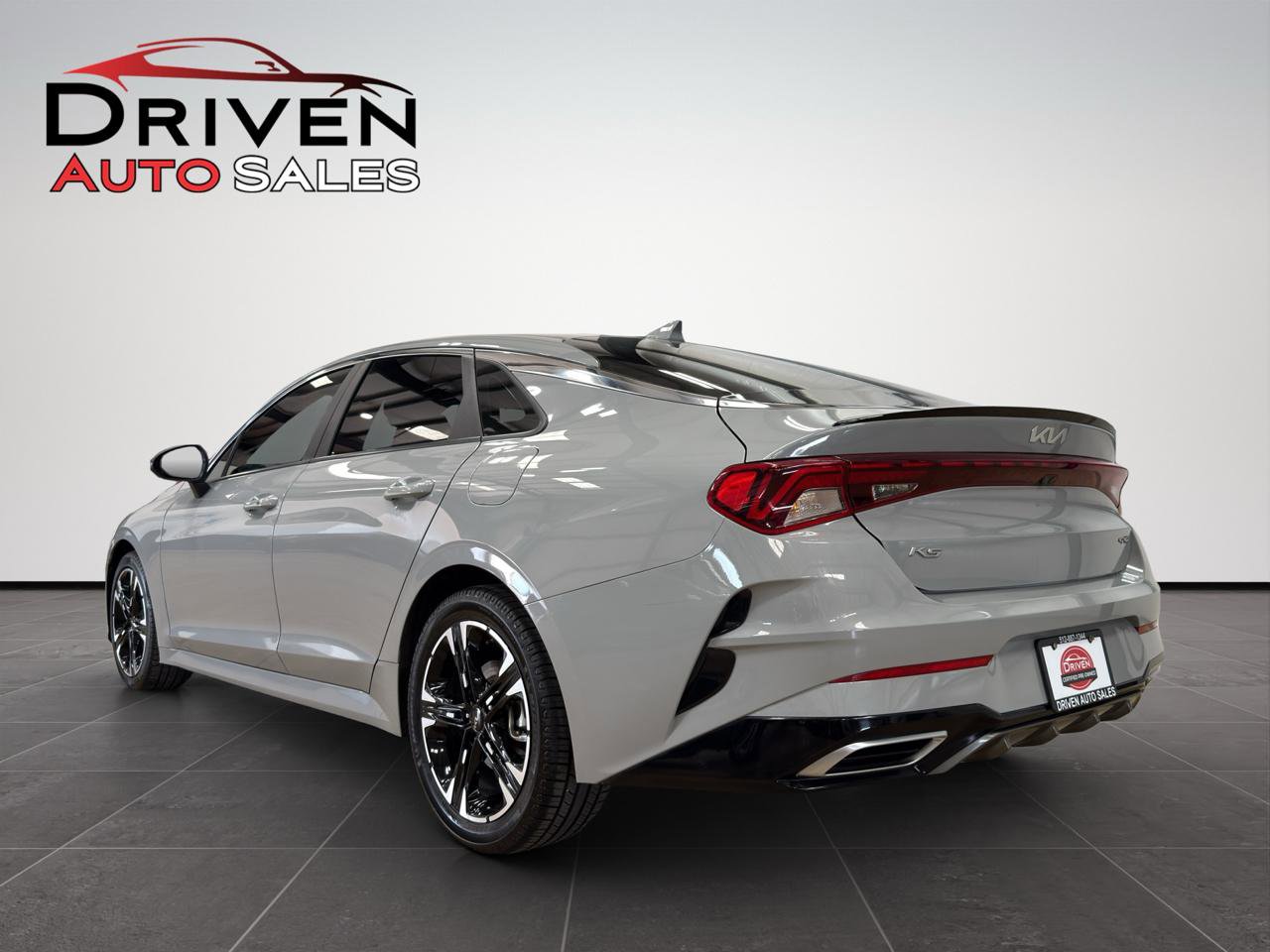 Used 2022 Kia K5 GT-Line FWD image 4