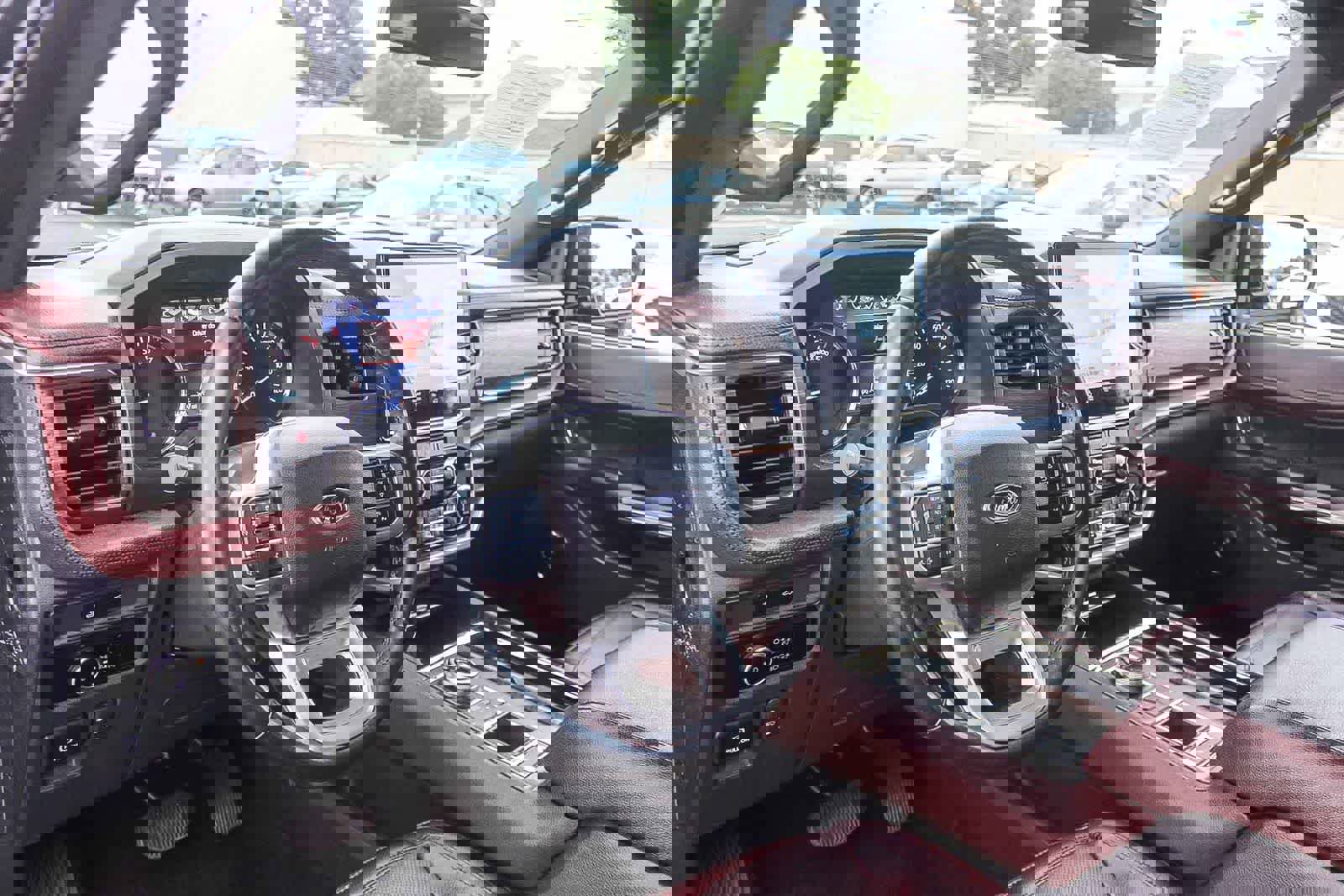 Used 2024 Ford Expedition Limited RWD image 18