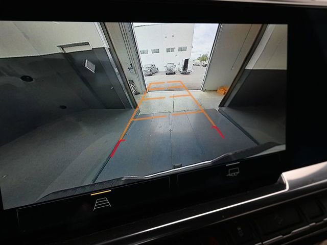 Used 2024 Chevrolet Silverado 2500 LT image 35