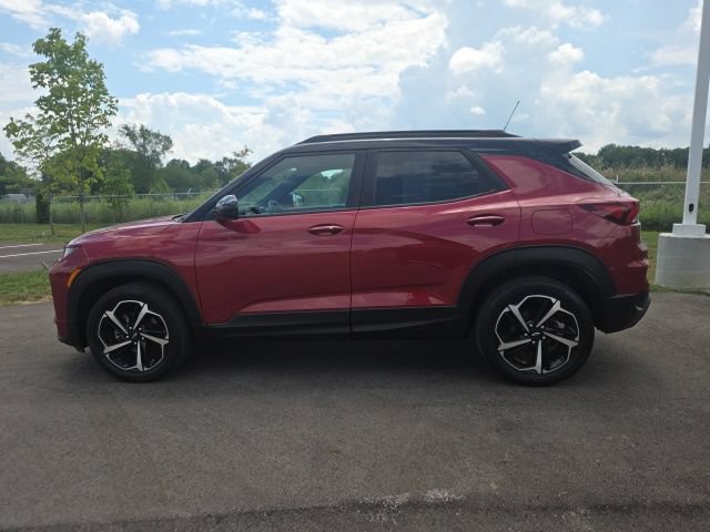 Used 2021 Chevrolet TrailBlazer RS w/ Technology Package AWD/4WD image 14