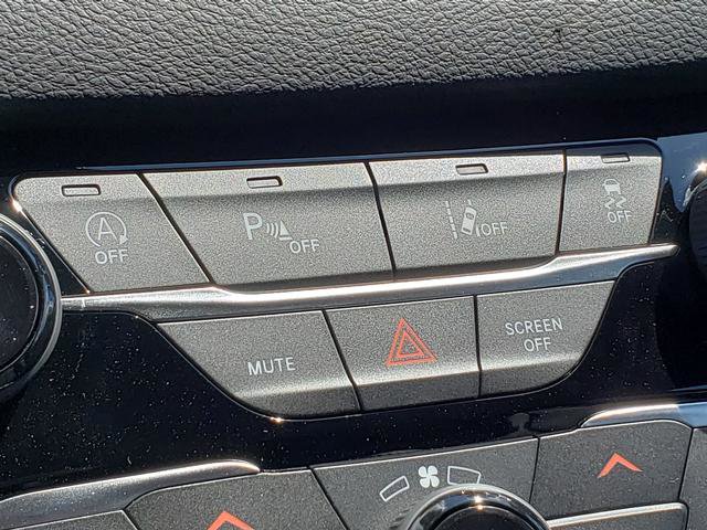 New 2026 Chrysler Voyager LX image 16