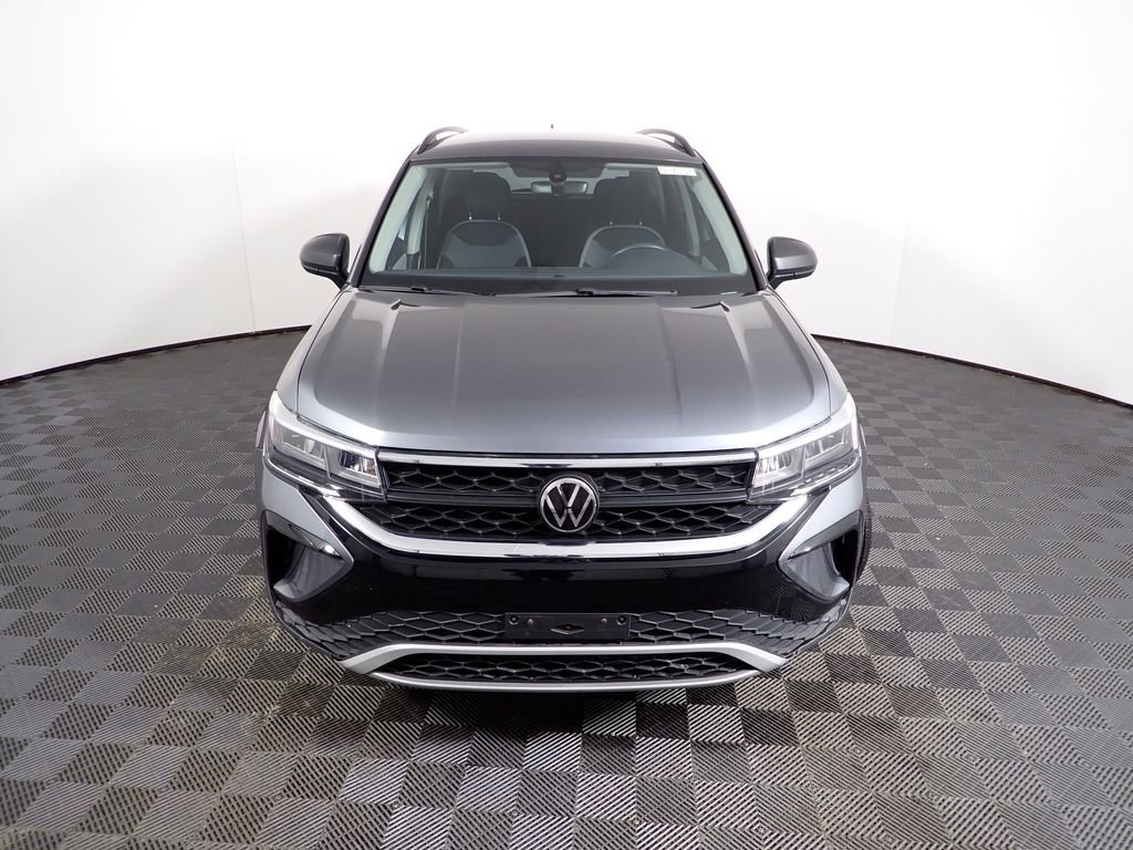 Used 2023 Volkswagen Taos S image 6