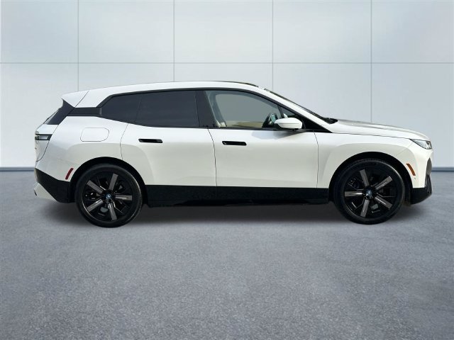 Certified 2024 BMW iX xDrive50 w/ Sport Package AWD/4WD image 5