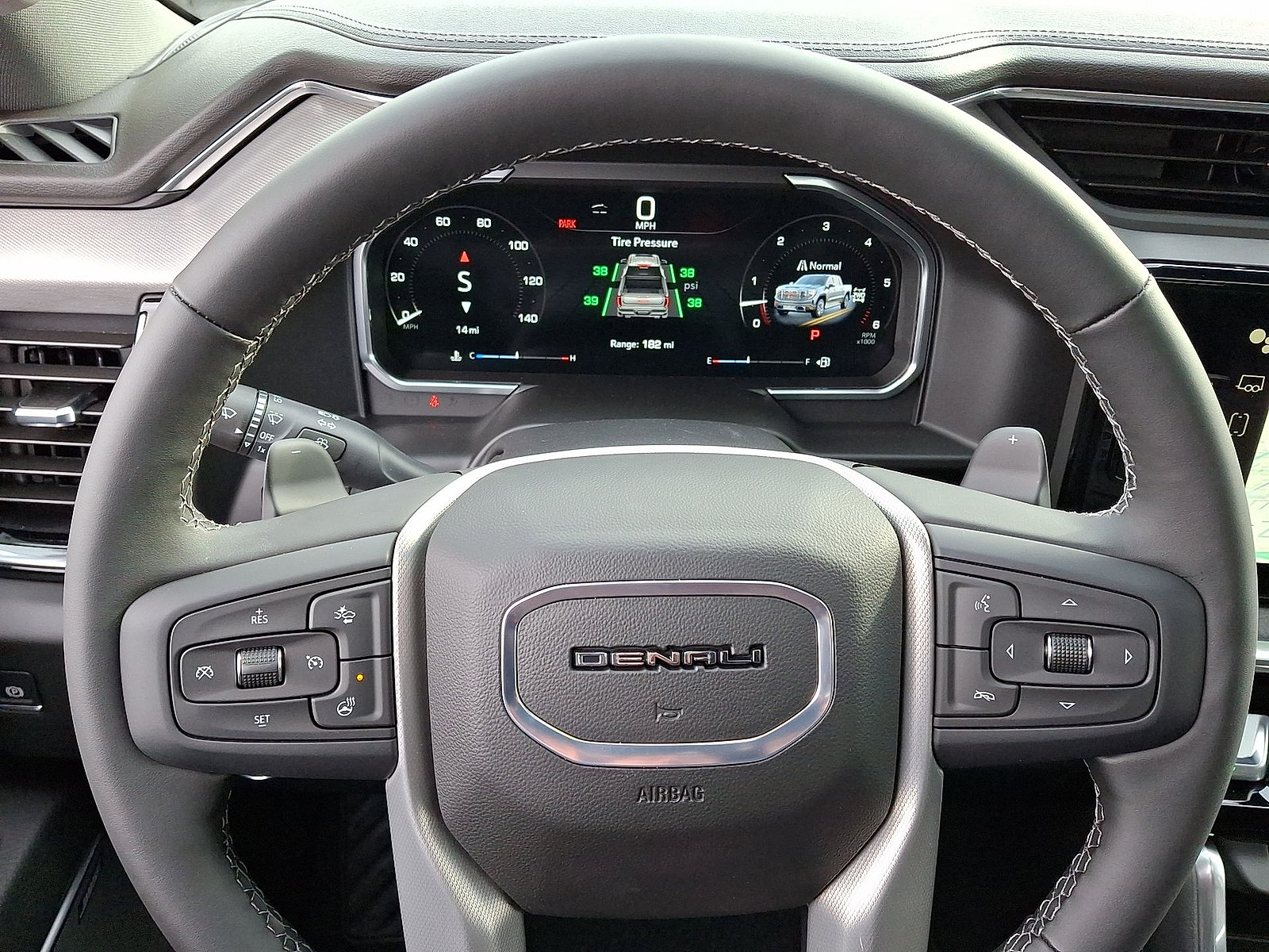 New 2026 GMC Sierra 1500 Denali w/ Technology Package AWD/4WD image 17
