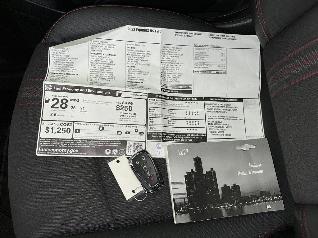 Certified 2022 Chevrolet Equinox RS w/ LPO, Floor Liner Package image 17