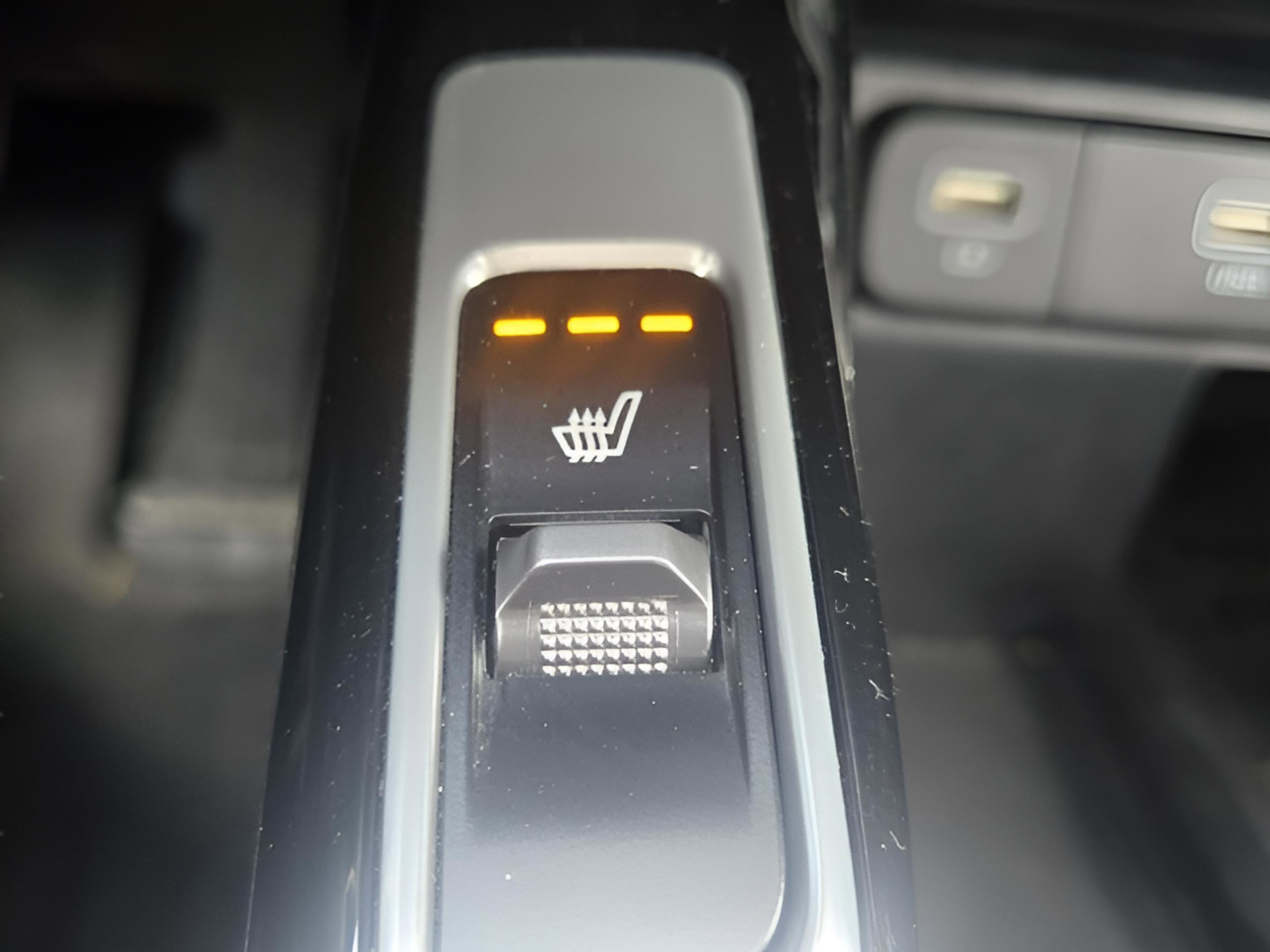 Used 2022 Kia Sorento SX AWD/4WD image 18