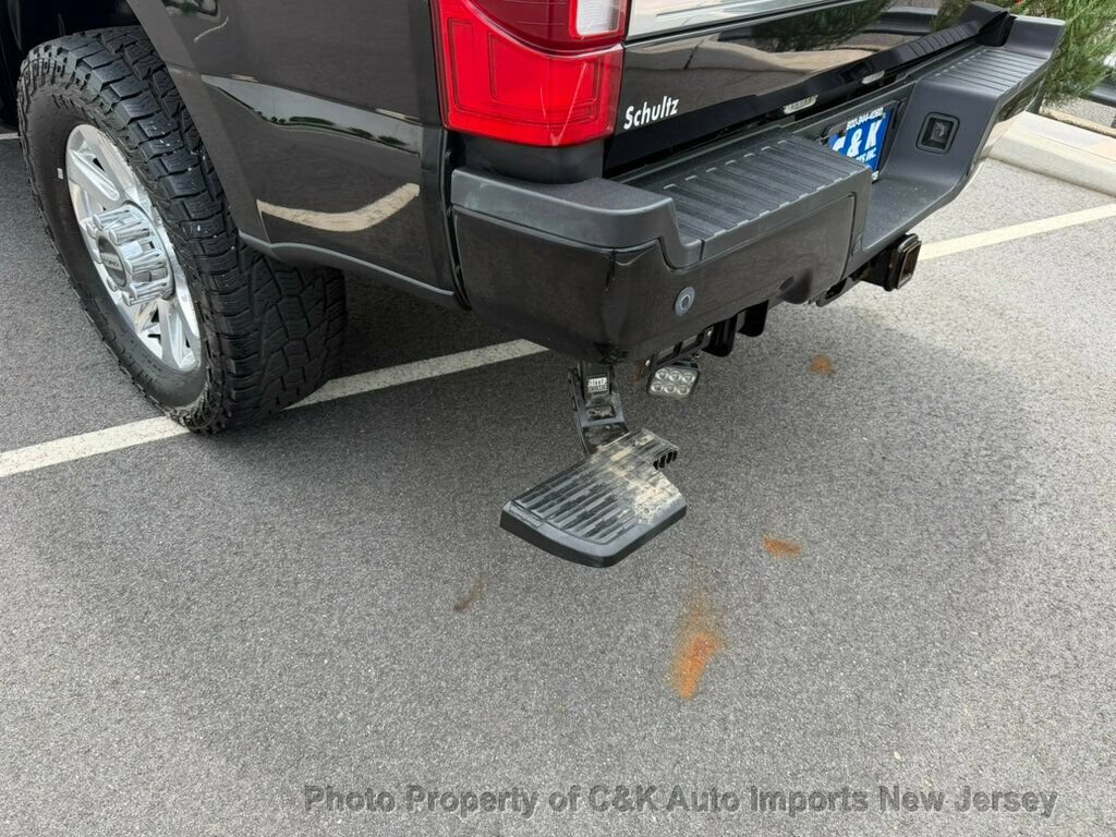 Used 2022 Ford F350 Platinum w/ FX4 Off-Road Package AWD/4WD image 10