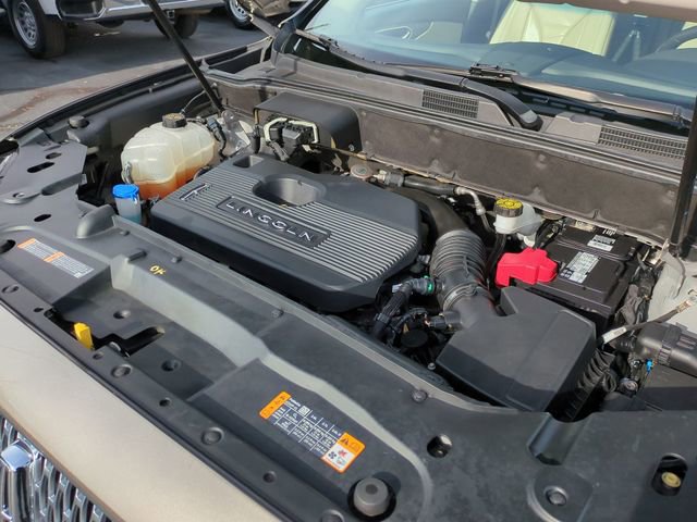 Used 2019 Lincoln Nautilus Select w/ Cargo Utility Package FWD image 25