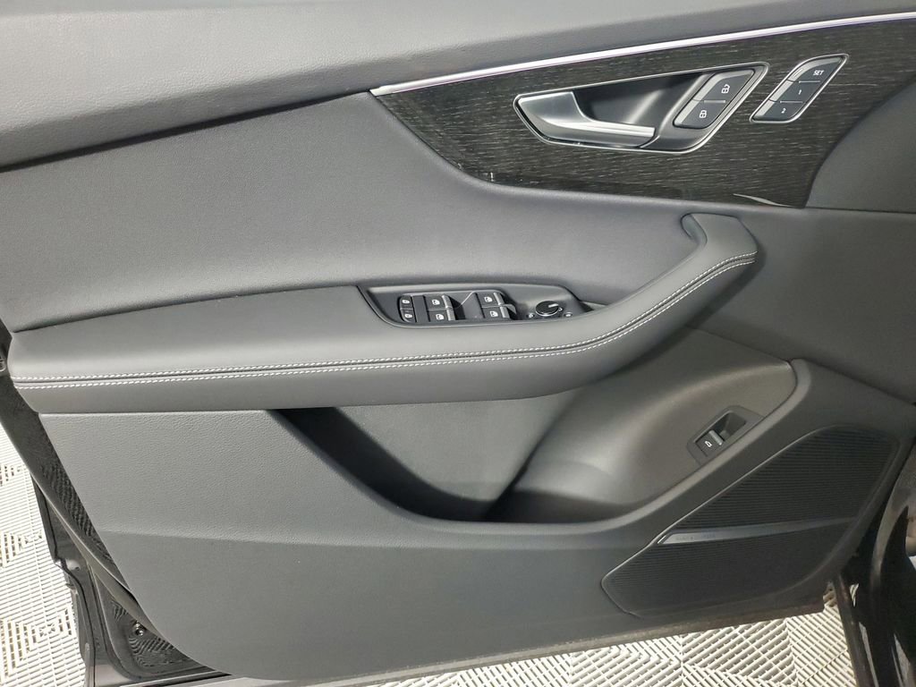 New 2026 Audi Q7 3.0T Premium Plus image 19