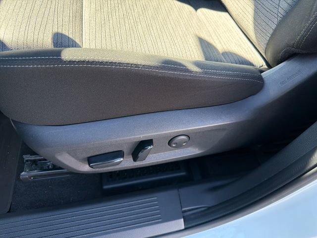 Used 2023 Nissan Rogue SV image 26