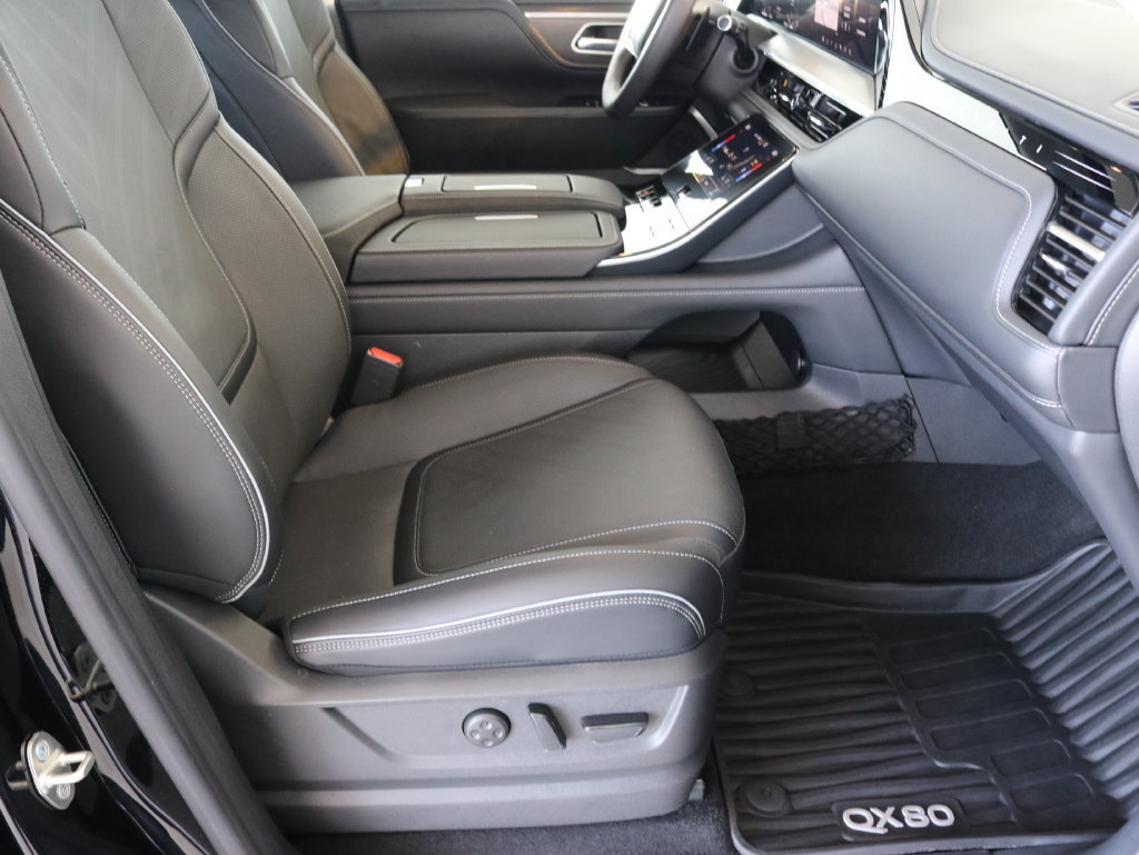 Used 2026 INFINITI QX80 Luxe w/ Cargo Package AWD/4WD image 46