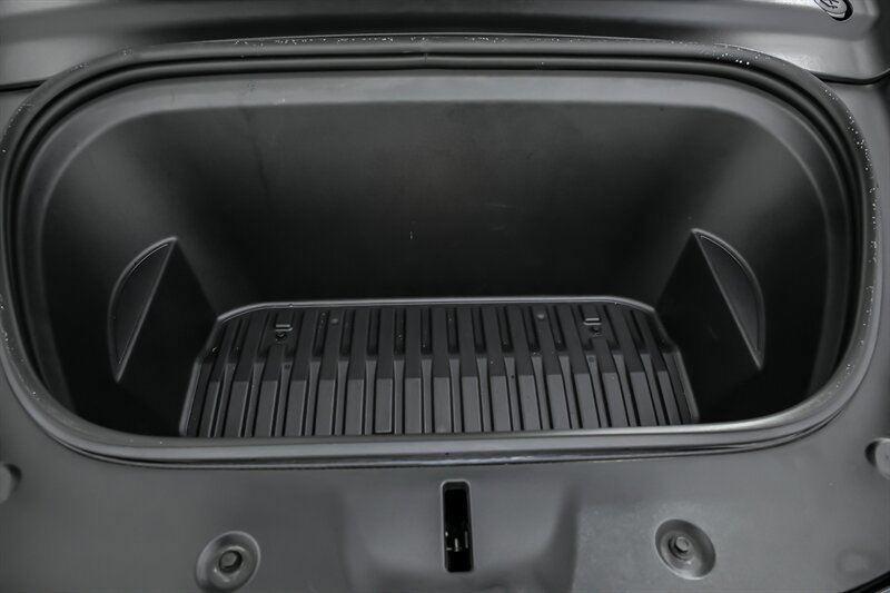 Used 2022 Tesla Model Y Long Range image 14