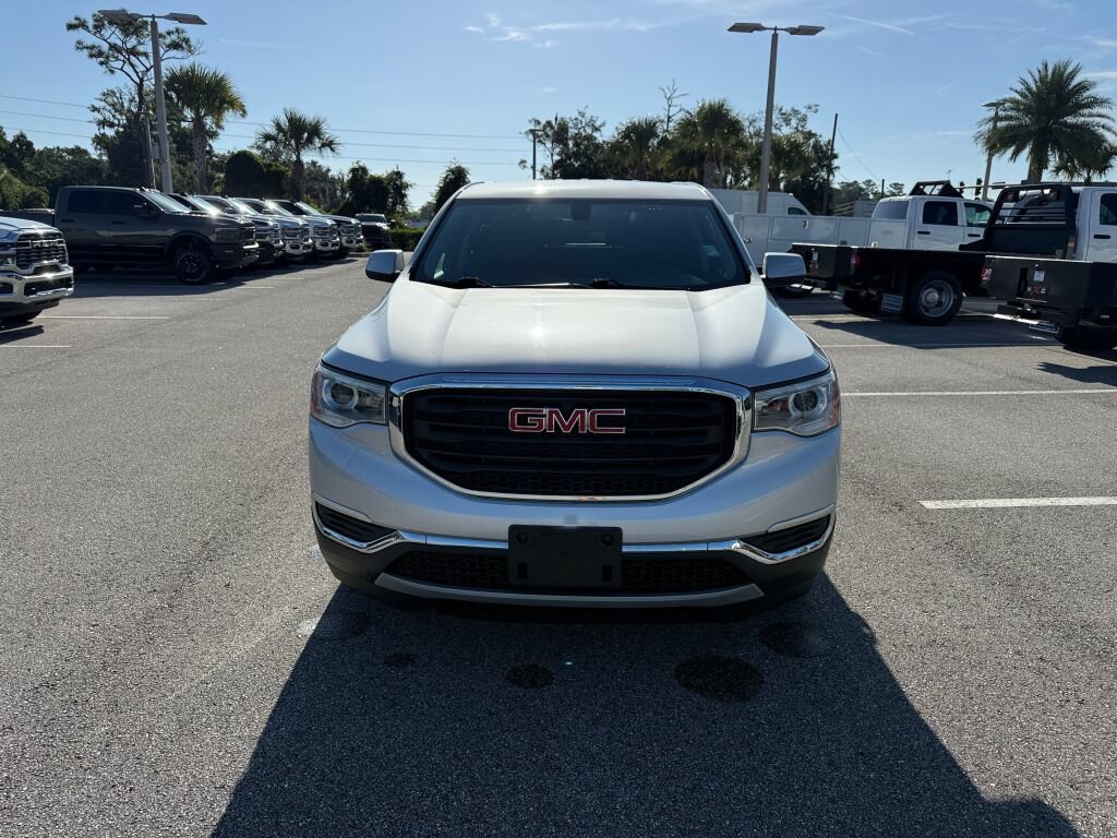 Used 2018 GMC Acadia SLE w/ LPO, Protection Package FWD image 8