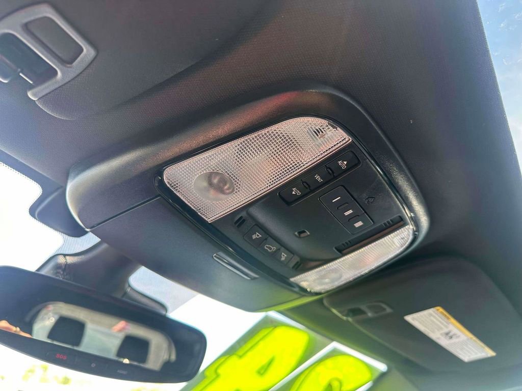 Used 2024 Dodge Durango GT AWD/4WD image 31