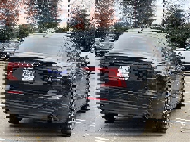 Used 2020 Volvo S60 T5 Momentum image 4