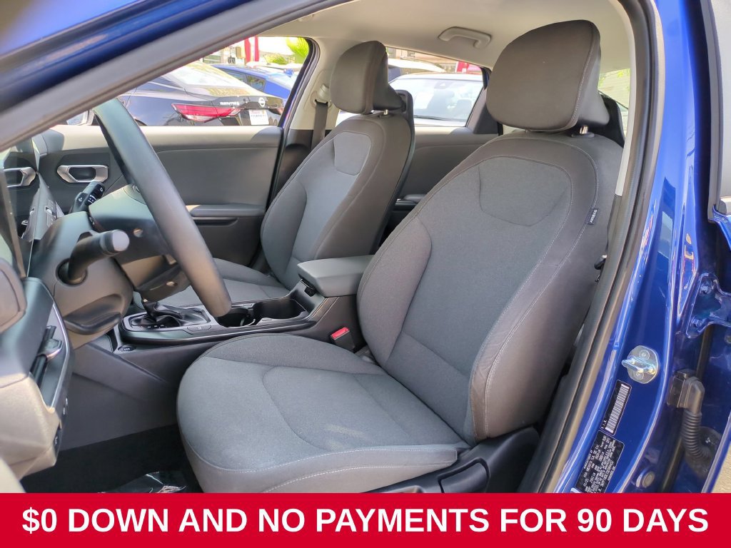 Used 2025 Kia K4 FWD image 24