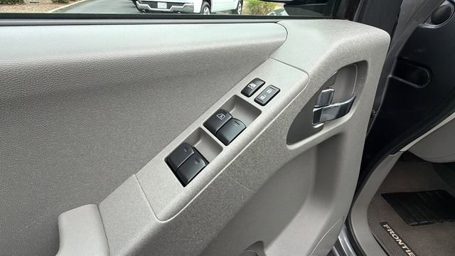 Used 2021 Nissan Frontier SV AWD/4WD image 18