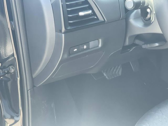 New 2026 Nissan Sentra SV w/ SV Convenience Package FWD image 17