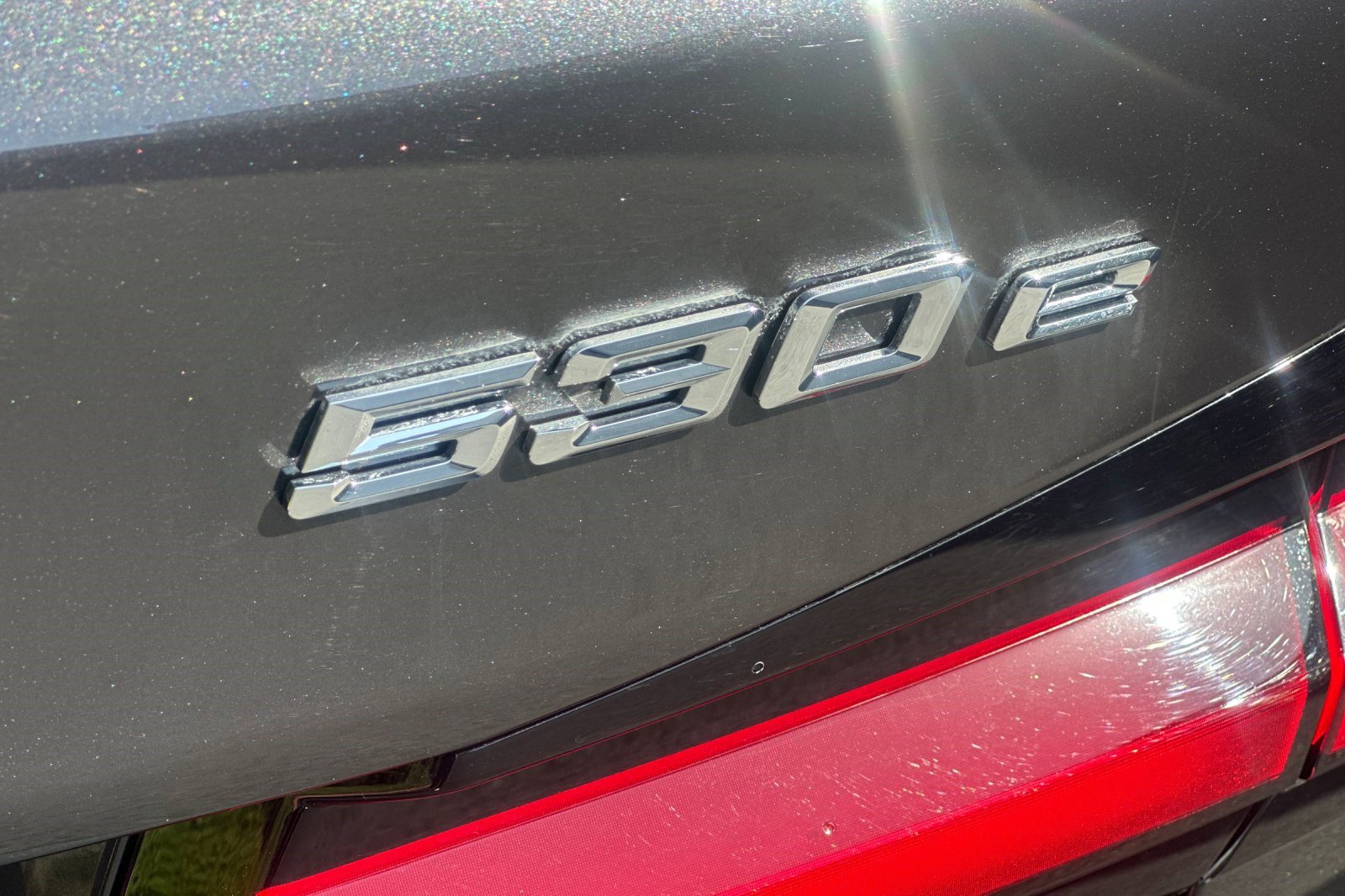 Certified 2023 BMW 530e xDrive w/ Executive Package image 39