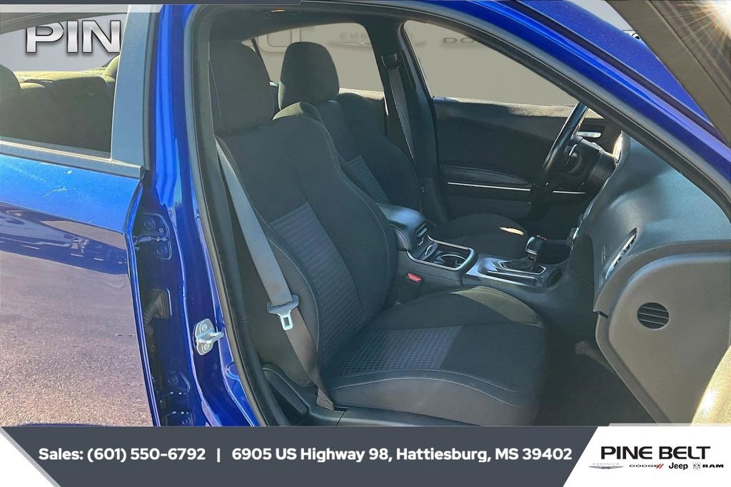 Used 2022 Dodge Charger GT image 6
