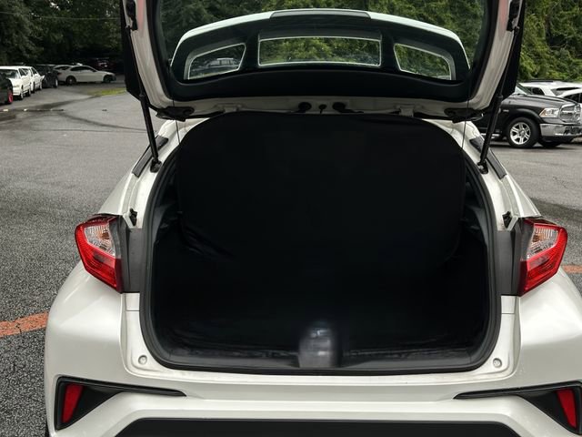 Used 2021 Toyota C-HR LE image 31