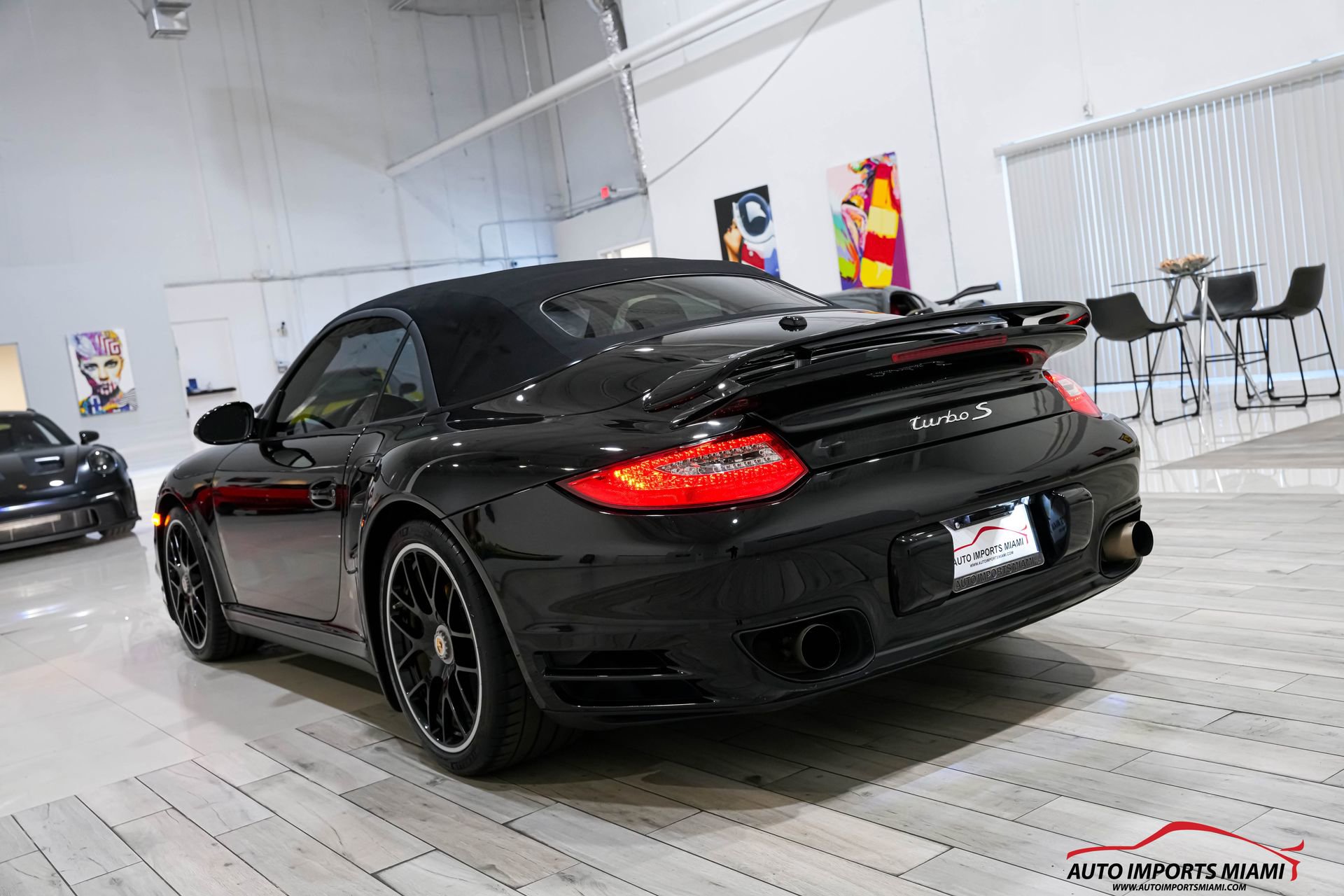 Used 2012 Porsche 911 Turbo S image 43