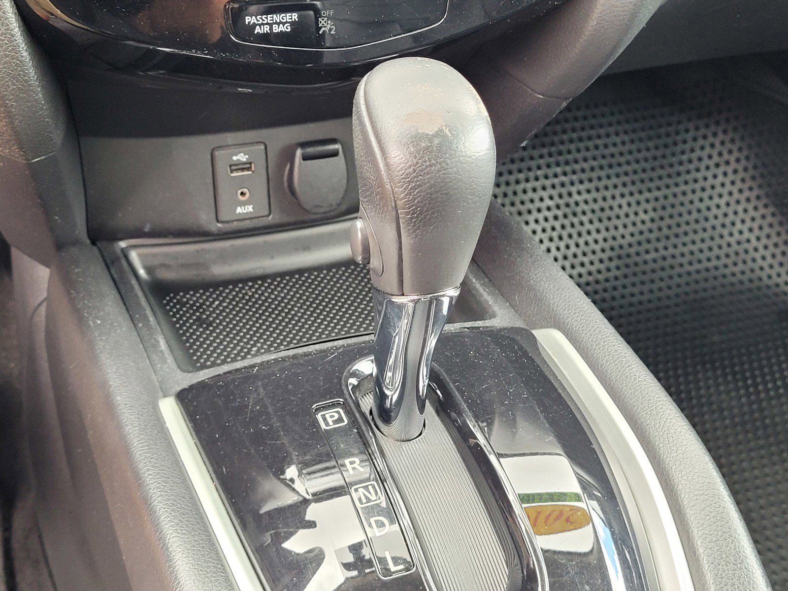 Used 2016 Nissan Rogue SL w/ SL Premium Package image 15