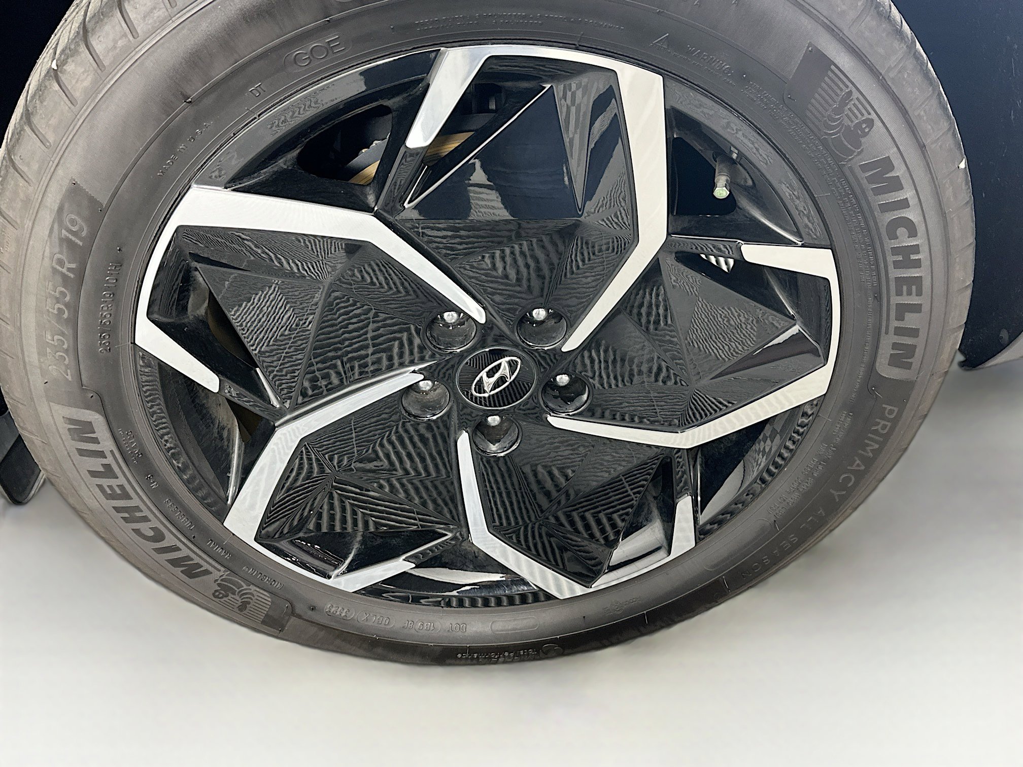 Used 2024 Hyundai Ioniq 5 SEL image 11