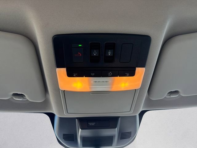 Used 2023 Nissan Rogue SL image 17